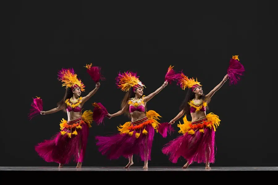 spark of creation te pura three ladies
